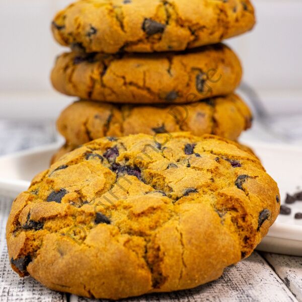 Orman Meyveli Çikolatalı Cookie (Glütensiz ve Şeker İlavesiz)