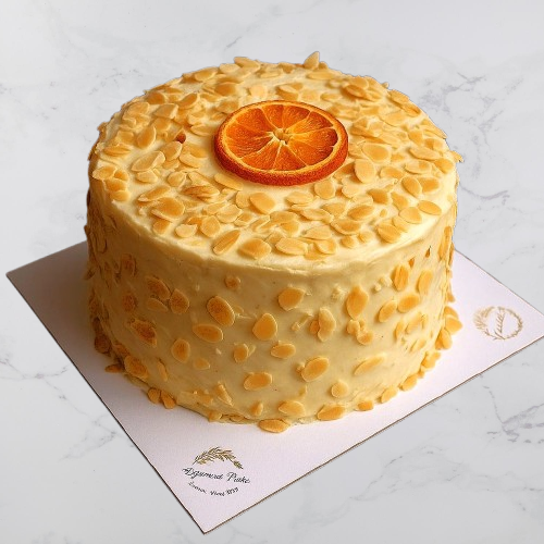 Avantajlı Beyaz Çikolatalı Orman Meyveli Limonlu(Glutensiz, Laktozsuz ve Şeker İlavesiz) 4-6 kişilik