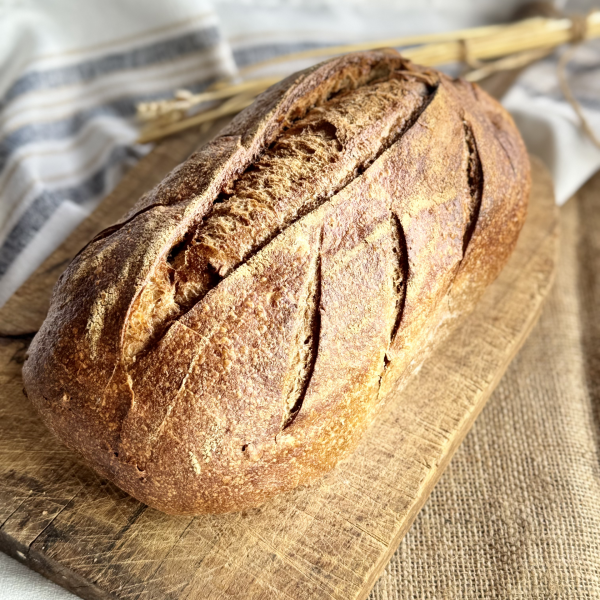 Ekşi Mayalı Cevizli Tam Buğday Ekmeği