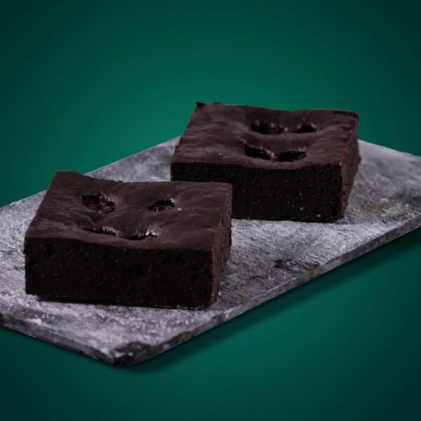 Glutensiz Vişneli Brownie (Şeker İlavesiz)