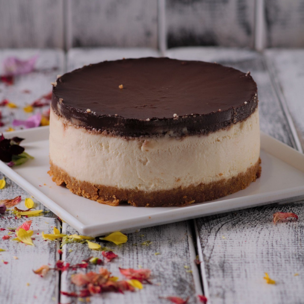 Çikolatalı Cheesecake Bütün(Şeker İlavesiz ve Glütensiz)