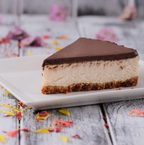 Çikolatalı Cheesecake Bütün(Şeker İlavesiz ve Glütensiz) 12 kişilik