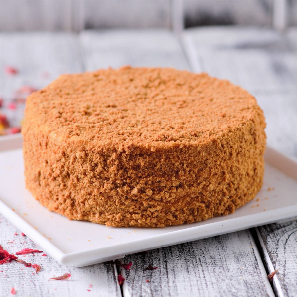 Medovik Rus Pastası Bütün(Şeker İlavesiz) 12 kişilik