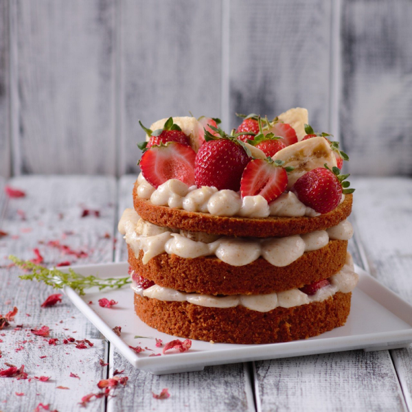 Badem Sütlü Meyveli Çıplak Pasta( Glutensiz, Laktozsuz ve Şeker İlavesiz )