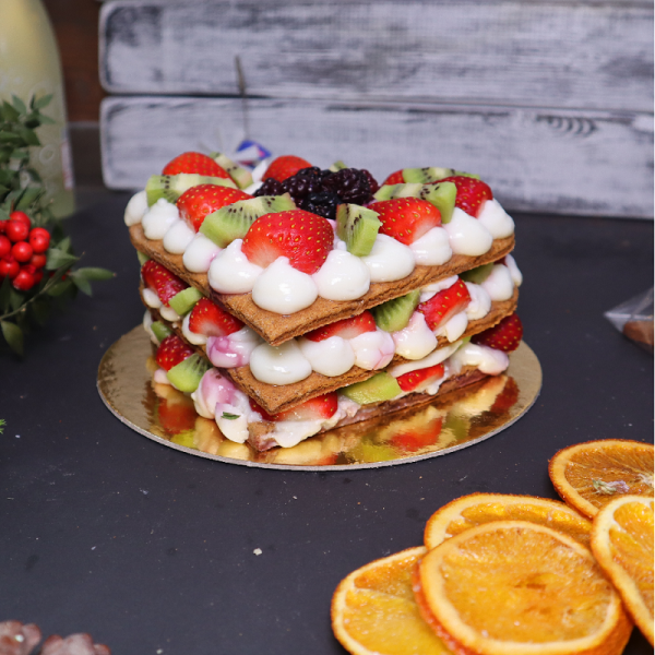 Badem Sütlü Meyveli Çıplak Pasta(Glutensiz ve Laktozsuz)