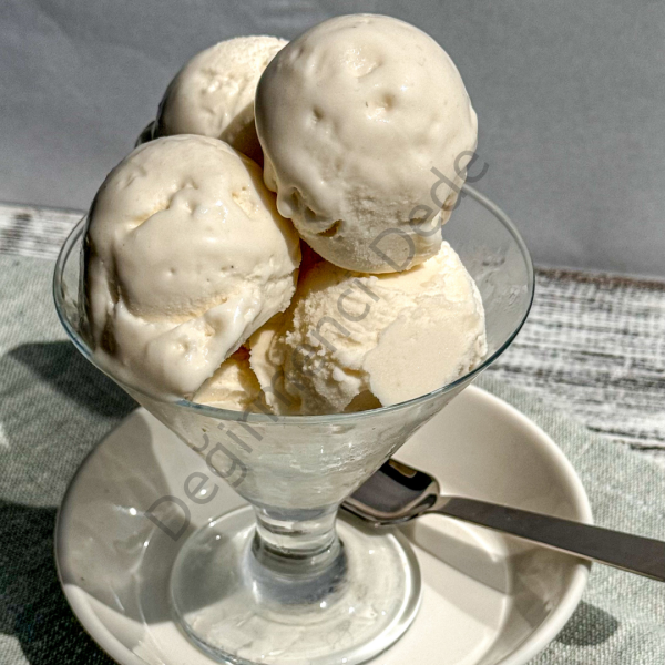 Artizan Dondurma Sade(Şeker İlavesiz, %100 Jersey İnek Sütü)