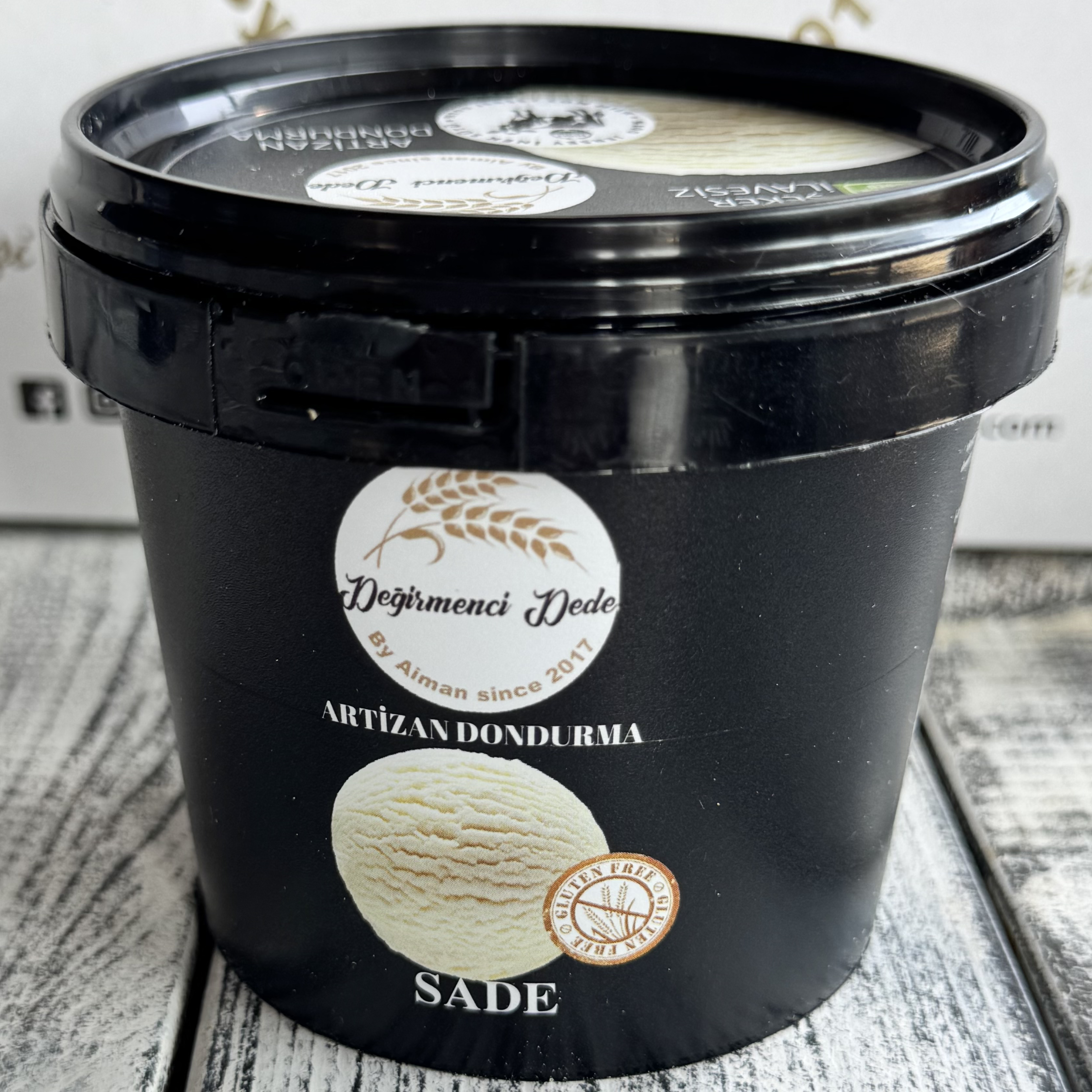 Artizan Dondurma Sade(Şeker İlavesiz, %100 Jersey İnek Sütü) 200ml