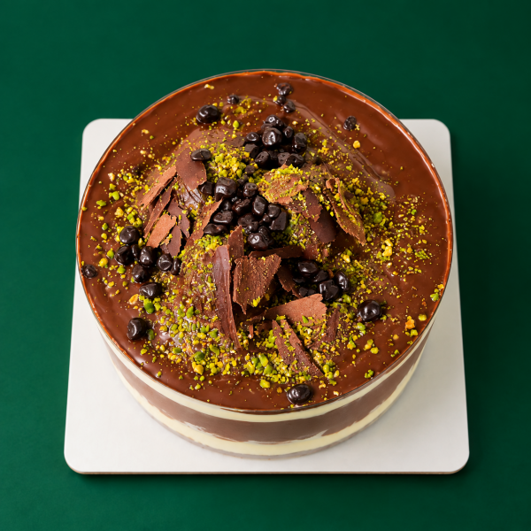 Profiterollü Fıstıklı Çikolatalı Pasta(Şeker İlavesiz ve Glutensiz)