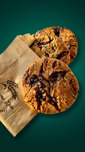 Orman Meyveli Çikolatalı Cookie (Glütensiz ve Şeker İlavesiz)(5 AL 4 ÖDE Avantajlı Paket)